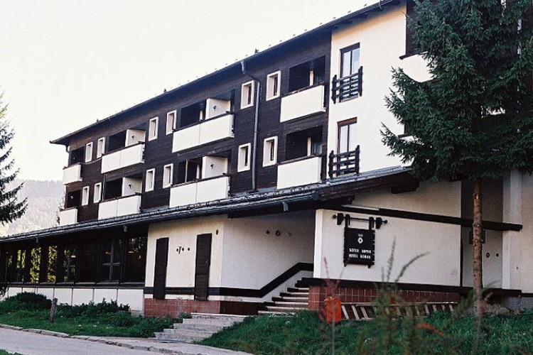 Ратна војна болница „Коран“